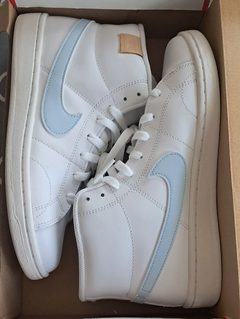 Nike Court Royale Mid 2 Women's Size 9.5